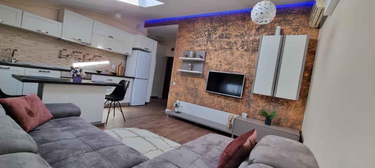 יאשי Airport Residence מראה חיצוני תמונה